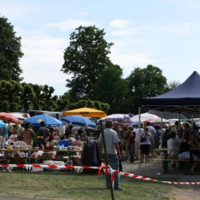 Vide grenier 2011