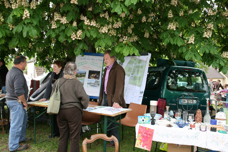 Vide grenier de Liesle