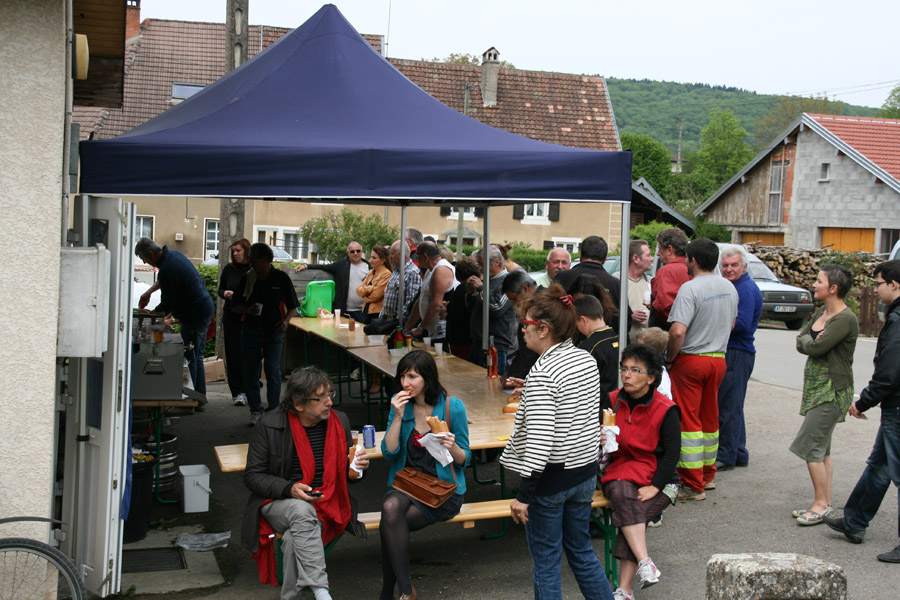 Vide grenier de Liesle